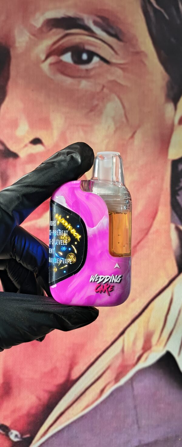 MONROCK BOBBA KUSH 5 MOONROCK BUBBA KUSH & WEDDING CAKE (HYBRID) 2gr