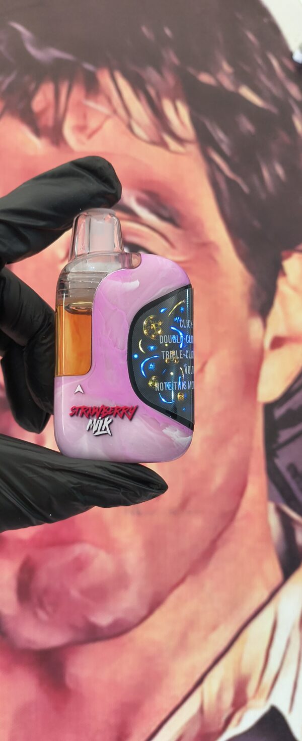 MOONROCK CRAZY STRAWBERRY MILK & GHOST (HYBRID) 2gr